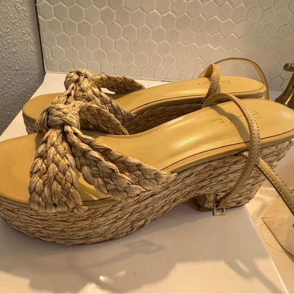 Raye Lin Raffa Wedges - Picture 4 of 13